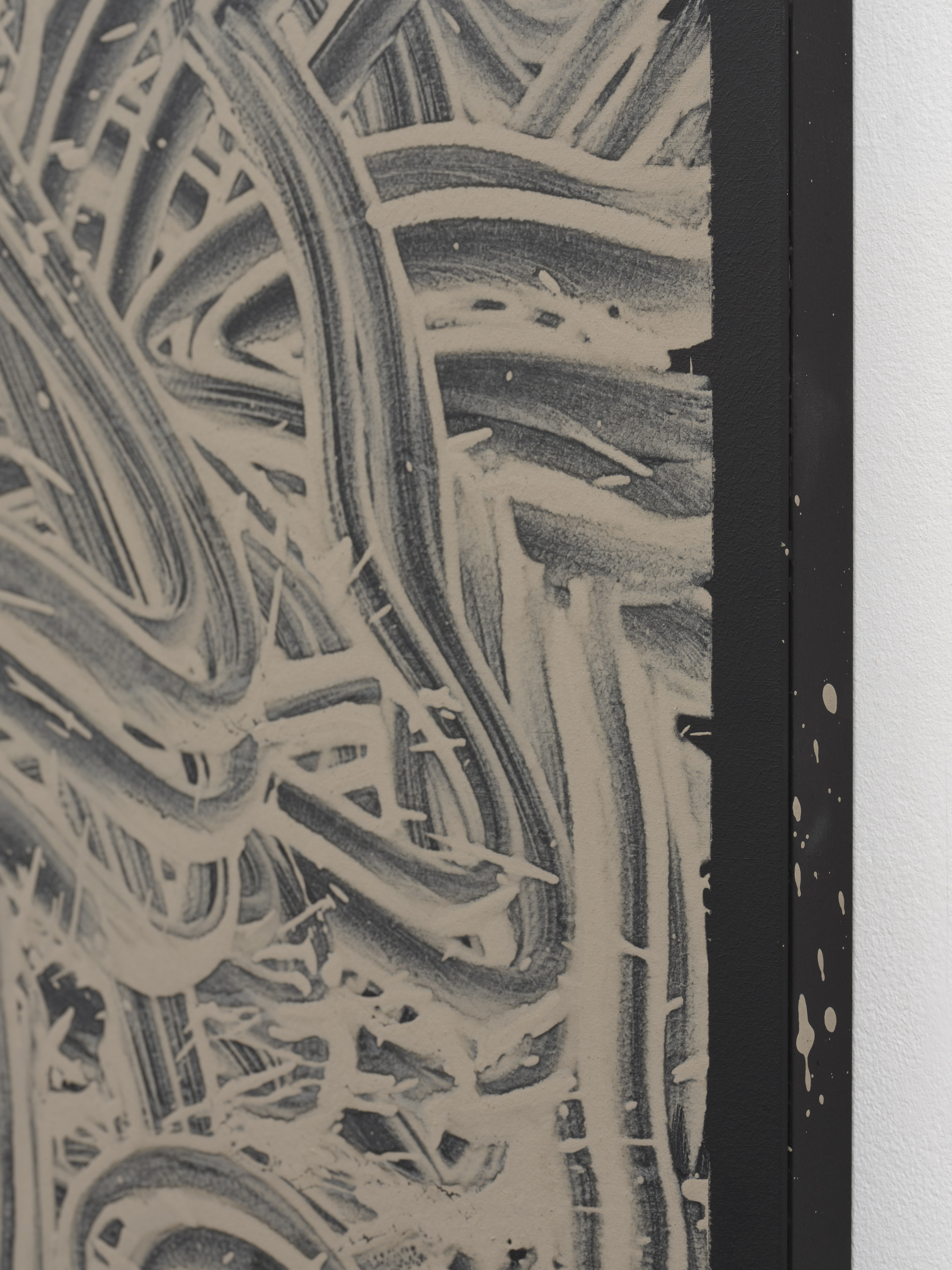 LONG230004 artwork