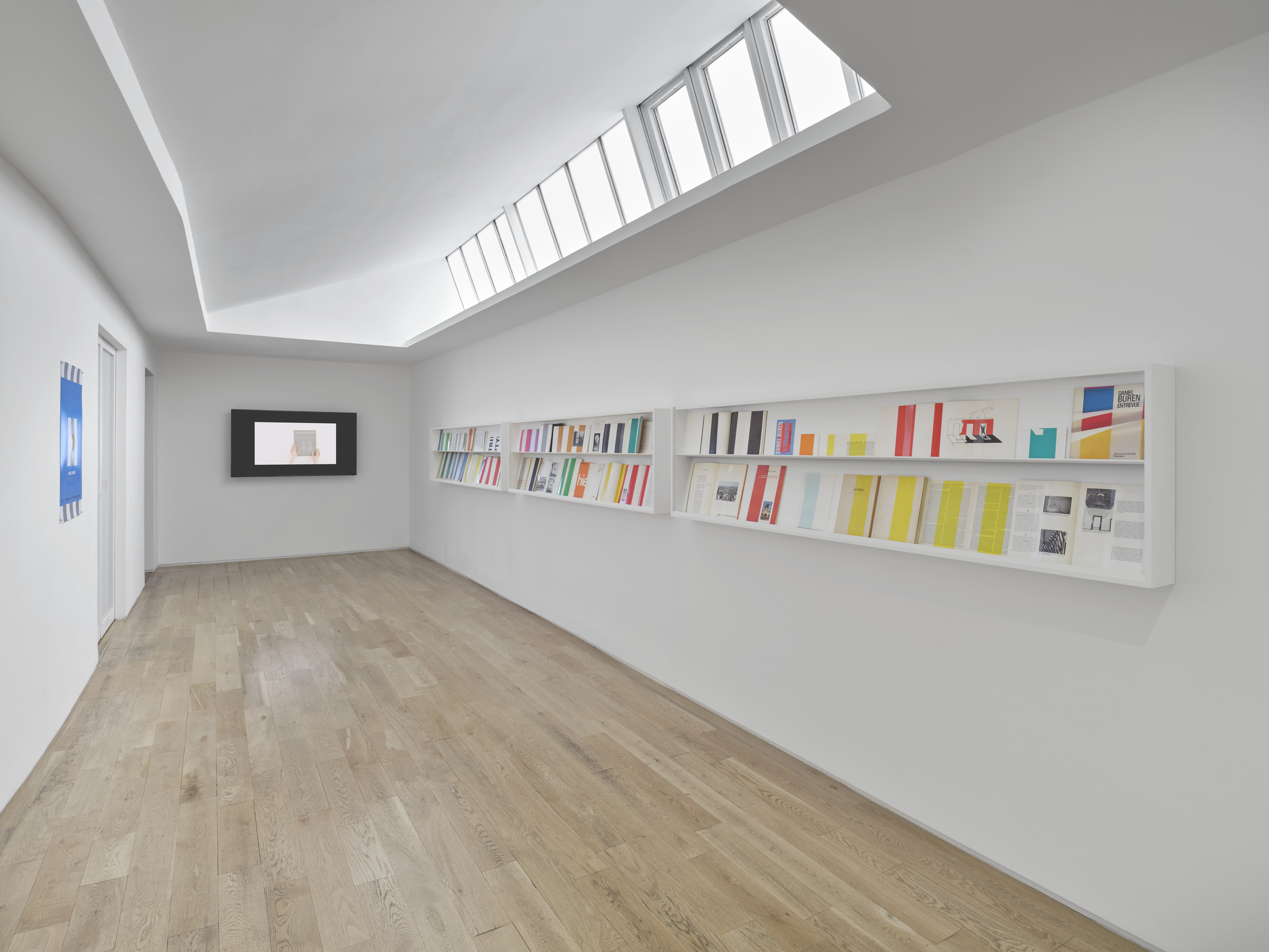 Lisson Street: Daniel Buren – Pages in situ artwork